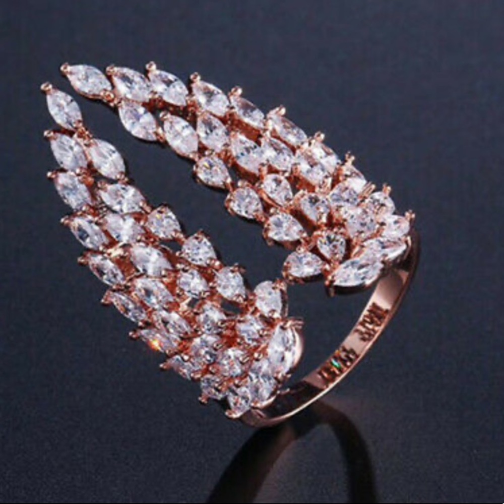 New 18k rose gold plated diamond stones Adjustable Ring